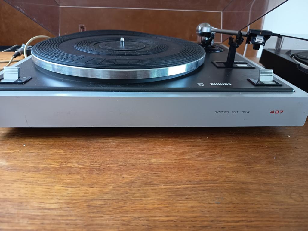 Philips 437 Synchro Belt Drive Platenspeler, Ophalen, Gebruikt, Platenspeler, Philips