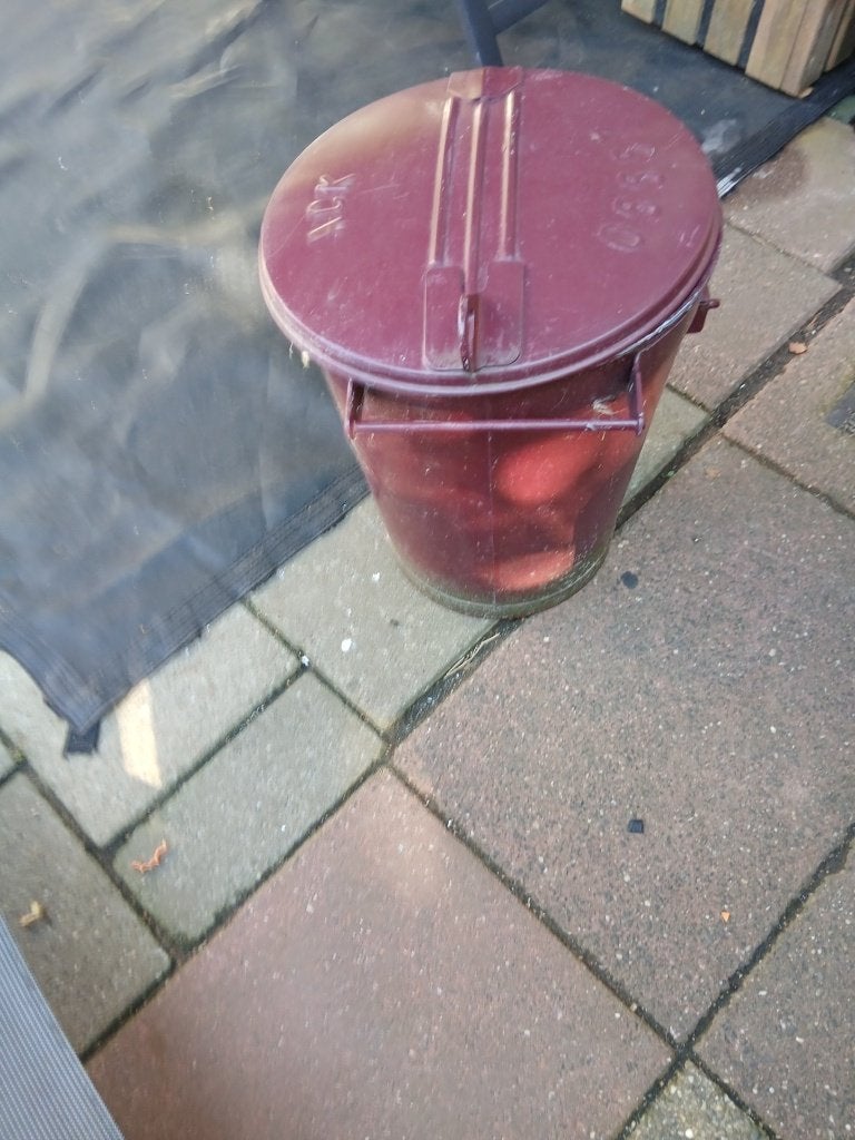 vuilnisemmer, 40 liter of meer, Ophalen, Gebruikt, Metaal