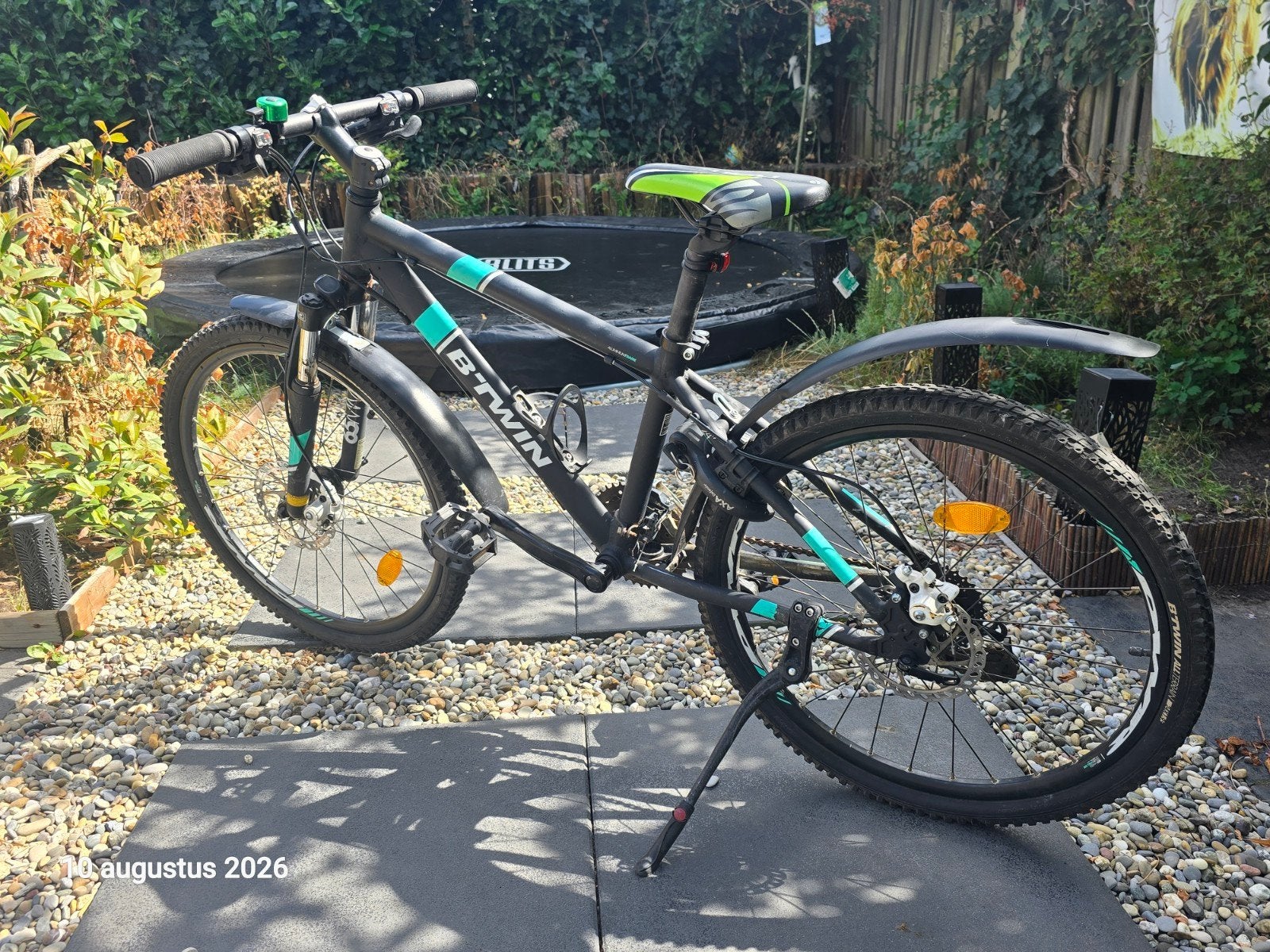 B'Twin Rockrider 24 inch kinderfiets met slot en spatborden, Ophalen, 20 inch of meer, Gebruikt, B'Twin