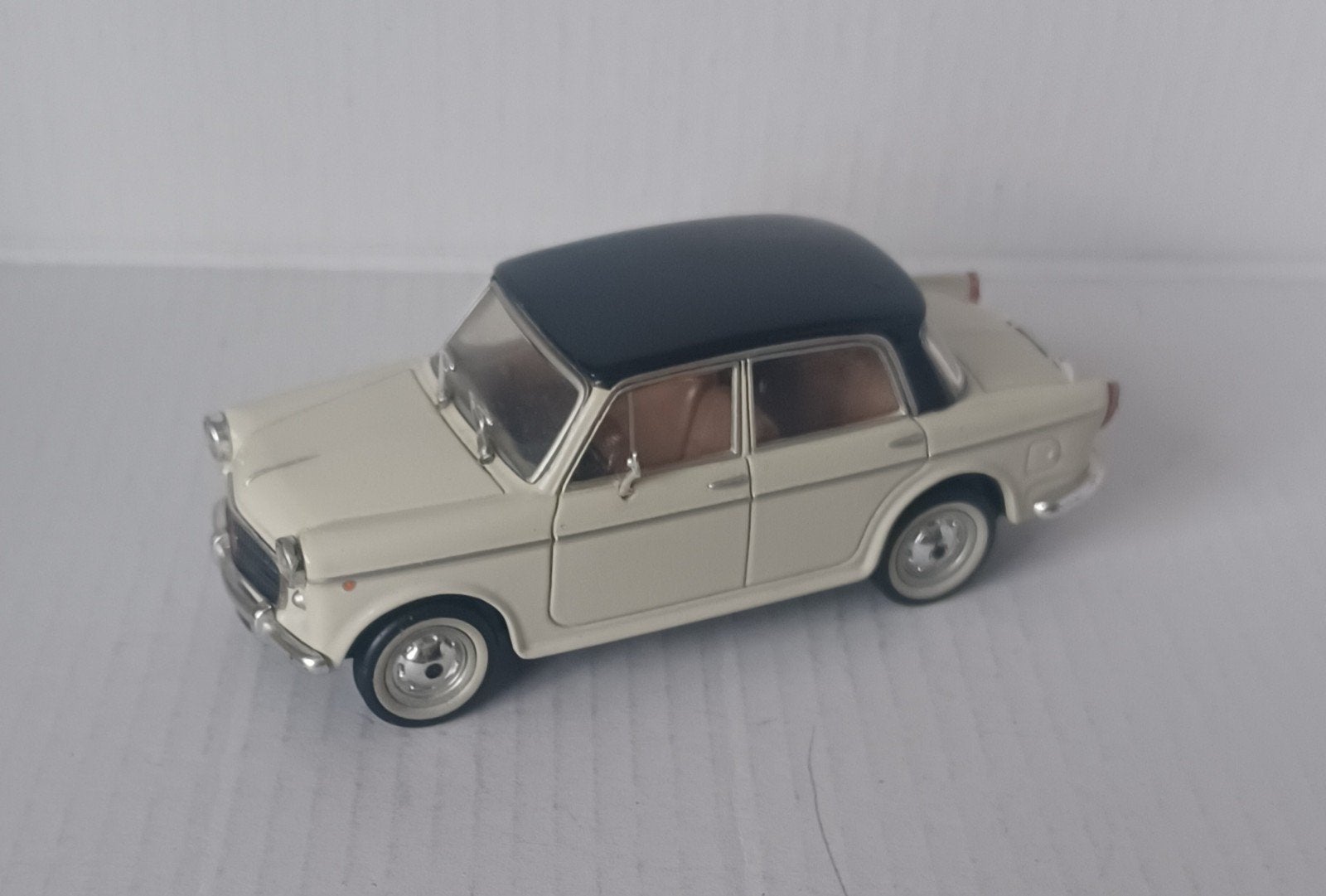 4x fiat    2x smart, Hobby en Vrije tijd, Ophalen of Verzenden, Auto, Overige merken