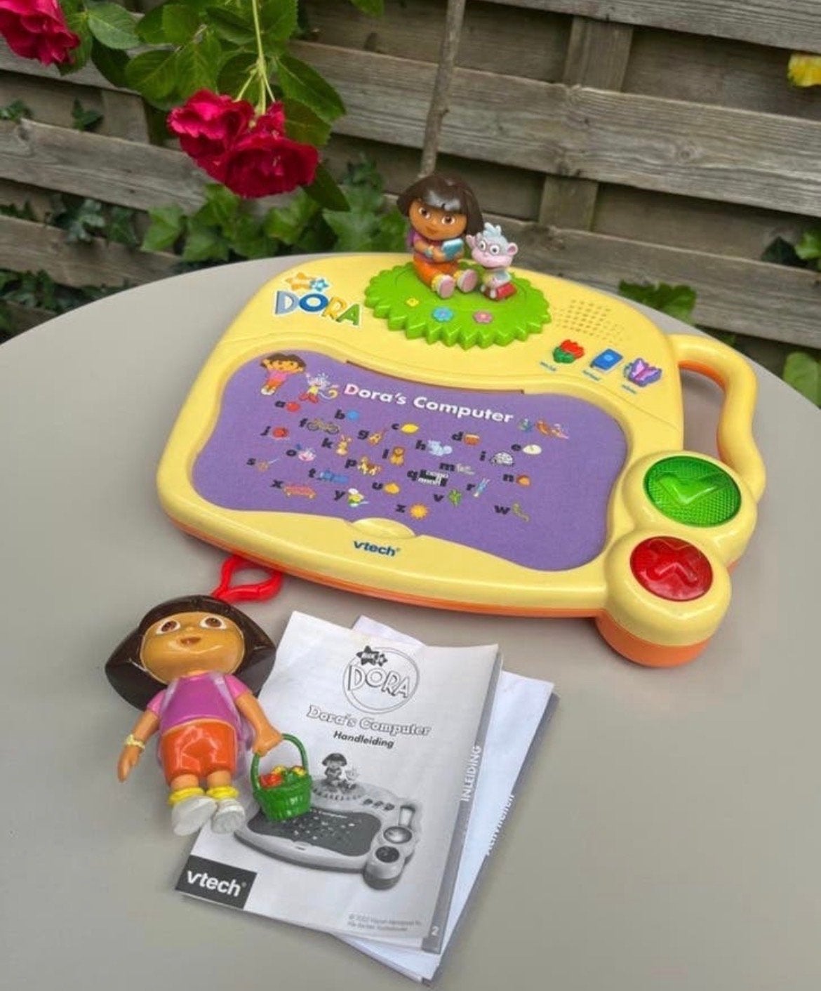 Dora's Computer Vtech - Super Staat, Ophalen of Verzenden, Zo goed als nieuw, Taal en Lezen, Met geluid