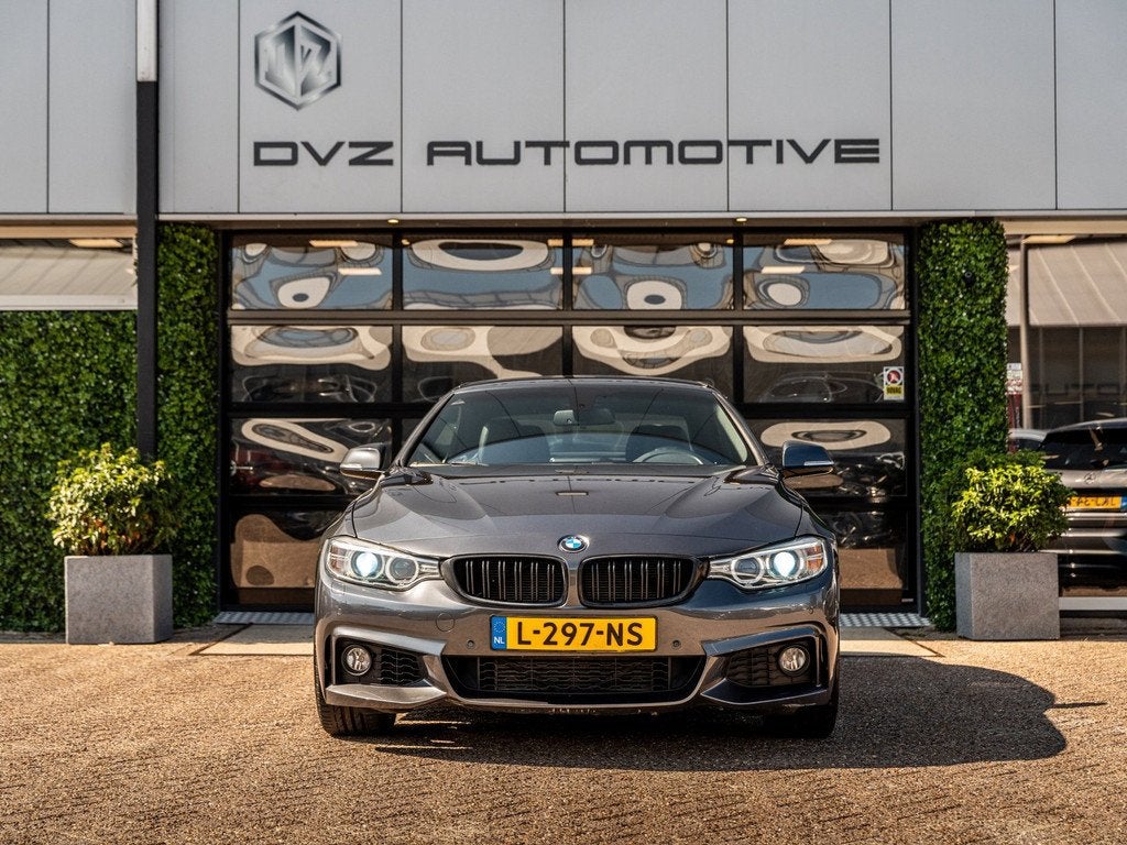 BMW 4-serie Cabrio 435i Cabriolet 306PK M-Sport | 19" LMV |, Auto's, BMW, Achterwielaandrijving, Gebruikt, 4-Serie, 4 stoelen