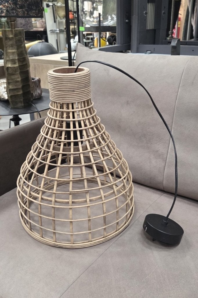 Leuke ronde open rotan hanglamp Puerto Light & Living