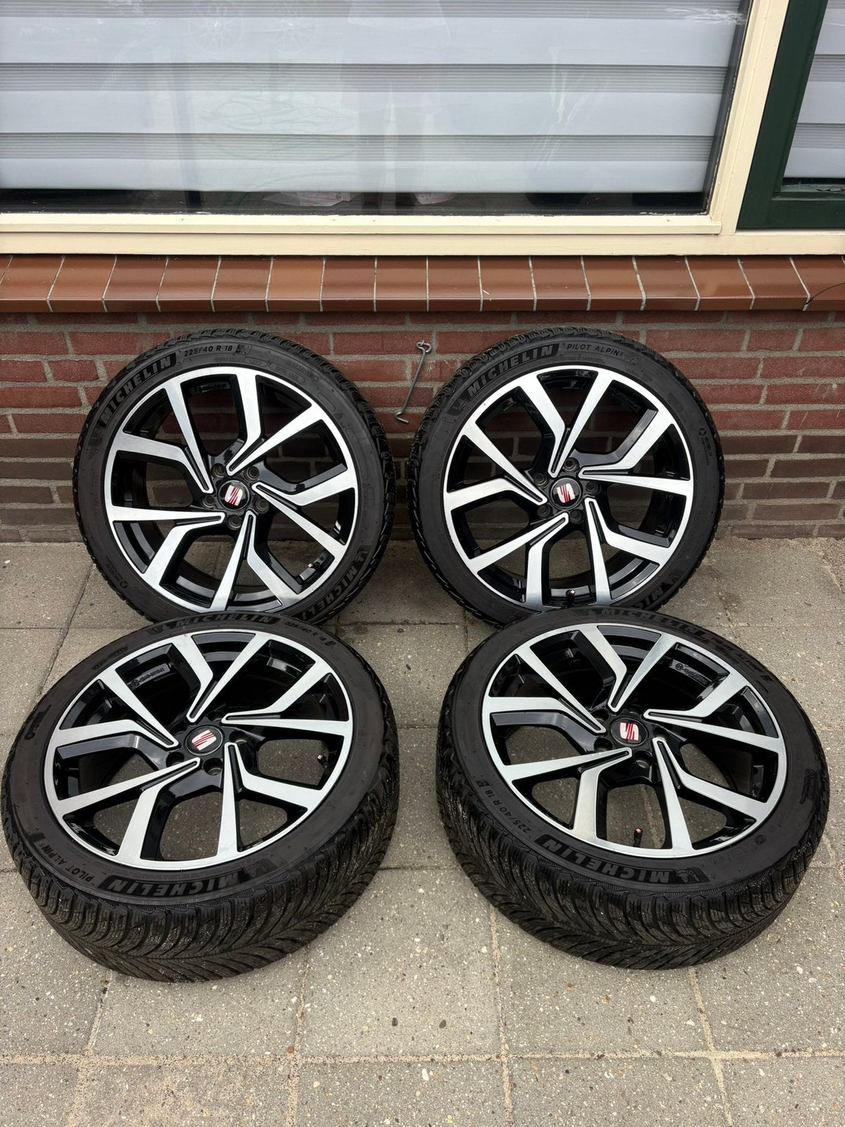 Seat leon fr 5x112 18 inch met goede banden, Auto-onderdelen, Ophalen, 18 inch, Gebruikt, Banden en Velgen