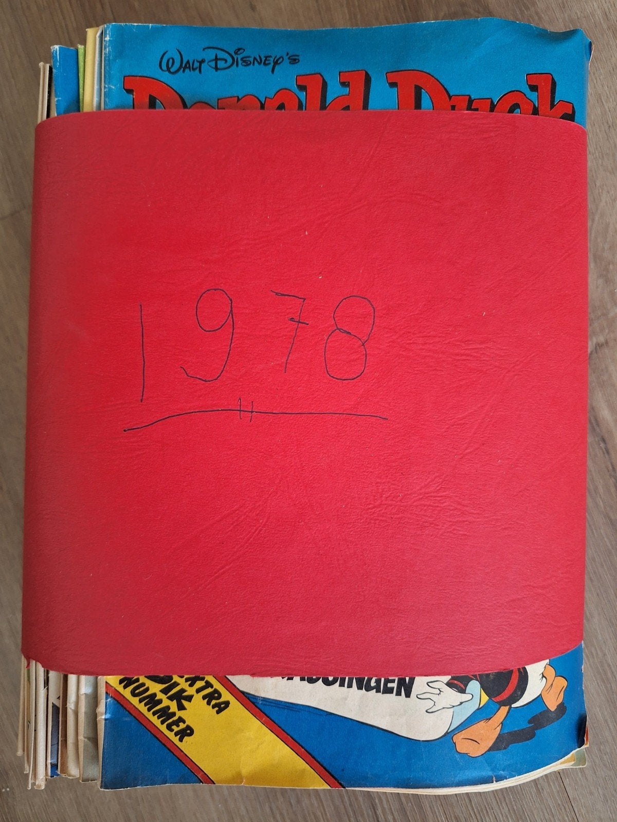 Donald Duck jaargangen 1974-1978 compleet, Boeken, Complete serie of reeks, Ophalen of Verzenden, Gelezen