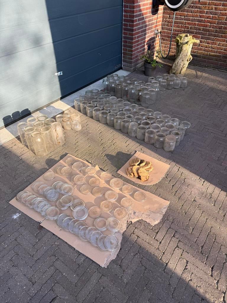 Opkoop - Grote partij Weck potten met deksels in dozen, Ophalen, Zo goed als nieuw