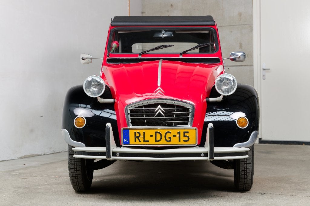 Citroen 2cv6 | Rouge Vallelunga/Zwart, foto 2