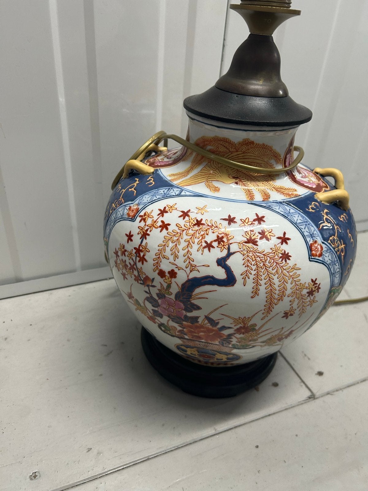 Prachtige Oosterse Vaas Lamp met Gedetailleerde Versieringen, Ophalen