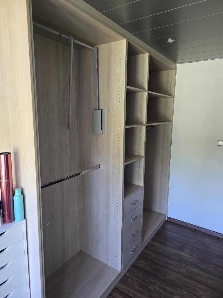 Inloopkast/dressing, Ophalen, Zo goed als nieuw, 200 cm of meer, 50 tot 75 cm