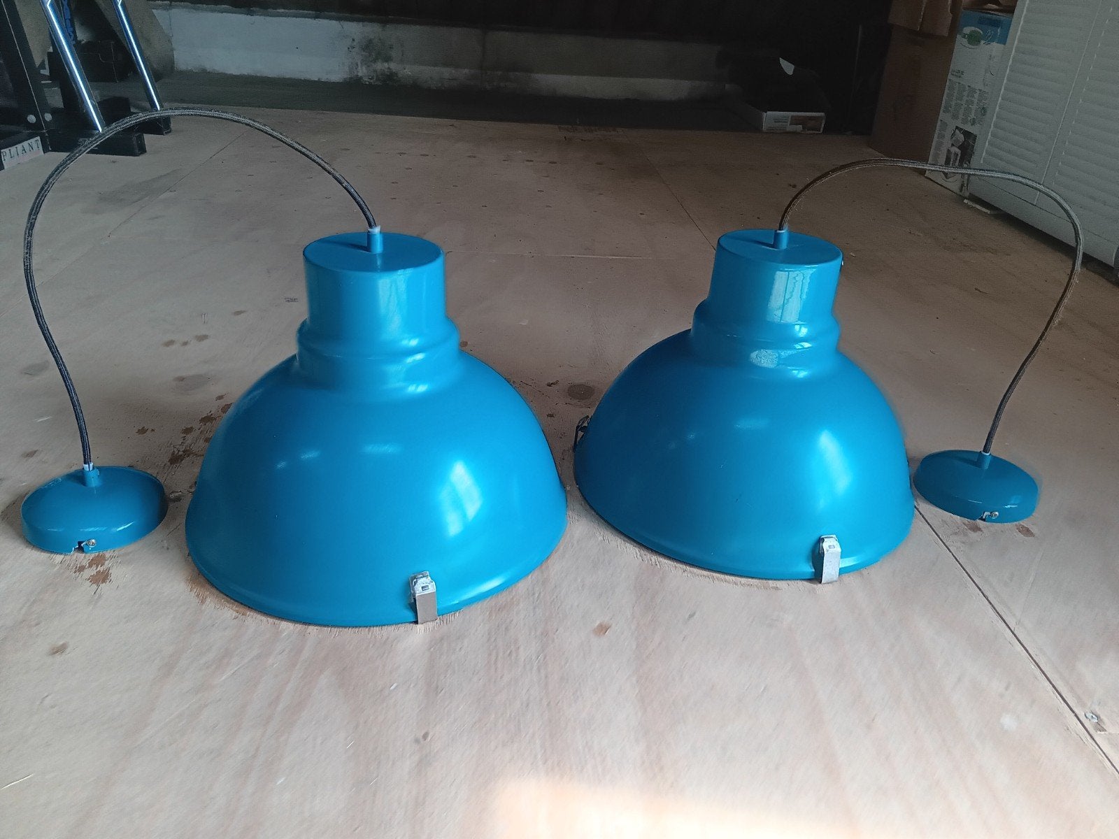 Twee blauwe lampen, Ophalen, Zo goed als nieuw