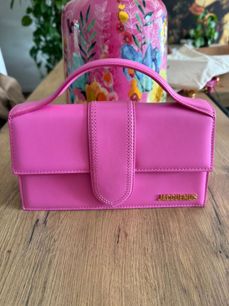 Jacquemus Le Grand Bambino Neon pink, Ophalen of Verzenden, Zo goed als nieuw, Roze