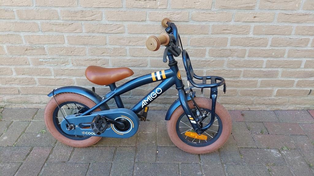 Kinderfiets Amigo 12 inch met gebruikssporen, Ophalen, Gebruikt, Velgrem, Minder dan 16 inch