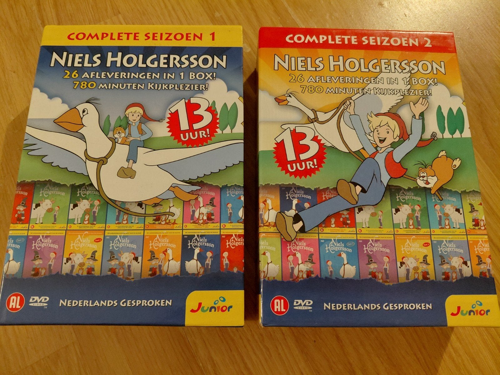 Complete serie NIELS HOLGERSSON alle delen 2 box sets, Alle leeftijden, Ophalen of Verzenden, Gebruikt