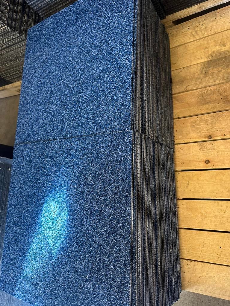 Tapijttegels 50x50 cm blauw, Huis en Inrichting, Stoffering | Vloerbedekking, Ophalen, Gebruikt, Q, Q