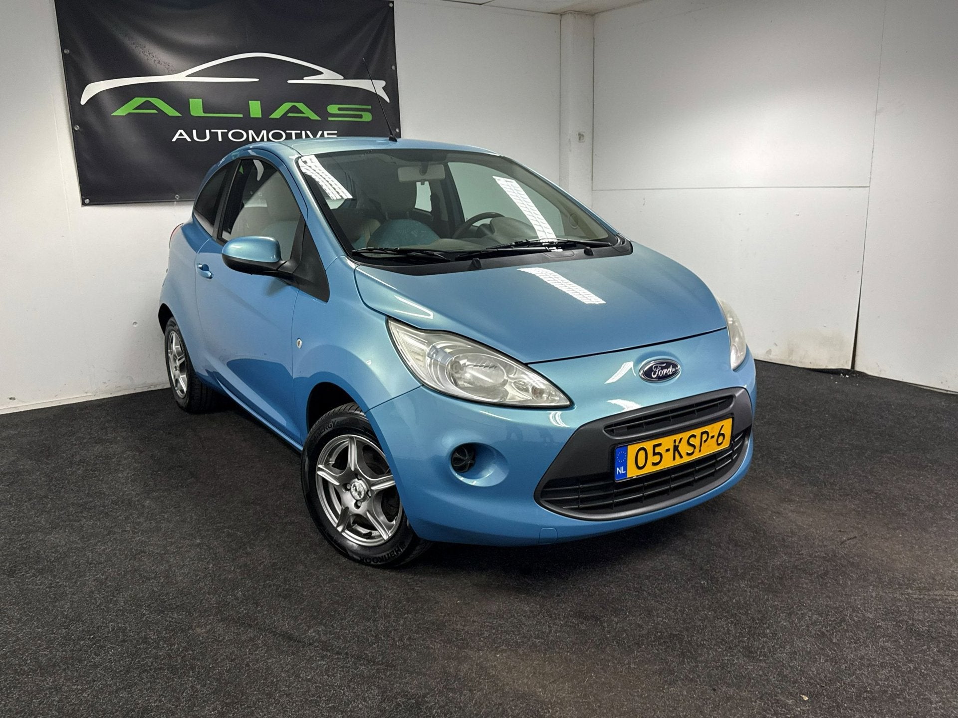 Ford Ka 1.2 Trend - Stuurbekrachtiging - APK 2027 - NAP!, Voorwielaandrijving, Gebruikt, 1242 cc, 4 cilinders