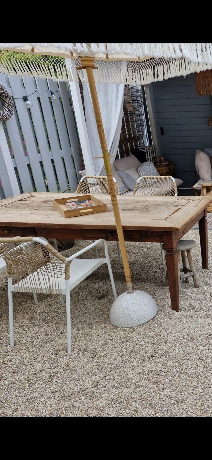 Gratis af te halen: Stevige houten tafel, Ophalen, Gebruikt, 100 tot 150 cm, 50 tot 100 cm