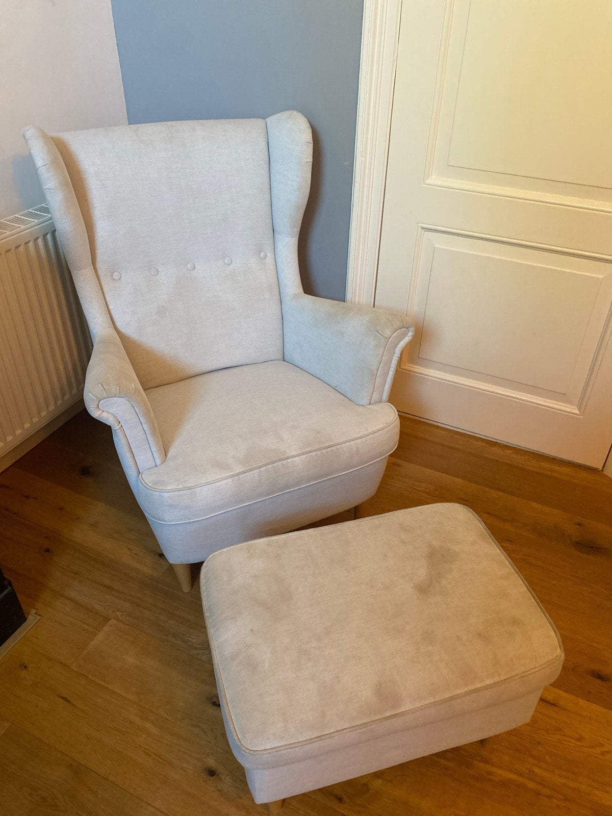 Ikea STRANDMON Oorfauteuil met voetenbank. Grijs, Huis en Inrichting, Fauteuils, Ophalen, Gebruikt, Stof, 75 tot 100 cm