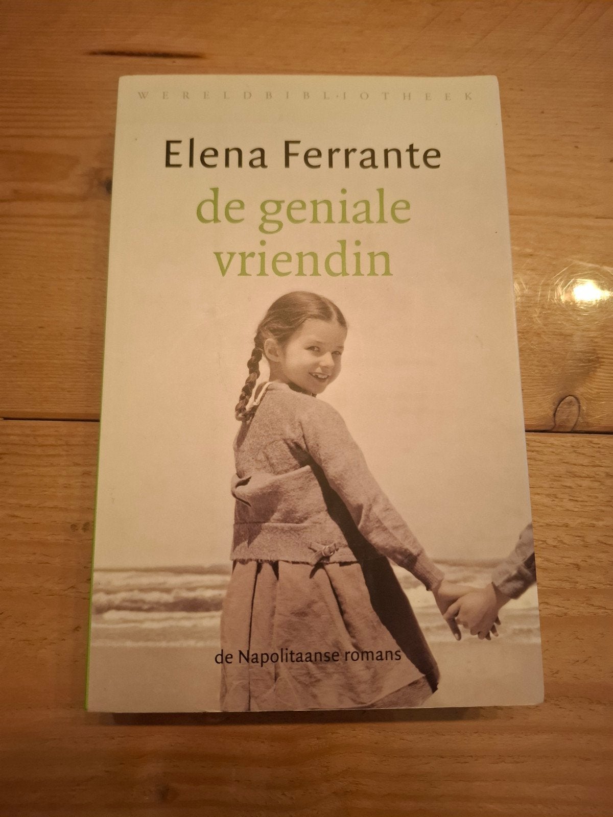 De Geniale Vriendin - Elena Ferrante (Deel 1), Boeken, Ophalen of Verzenden, Zo goed als nieuw, Elena Ferrante, Nederland