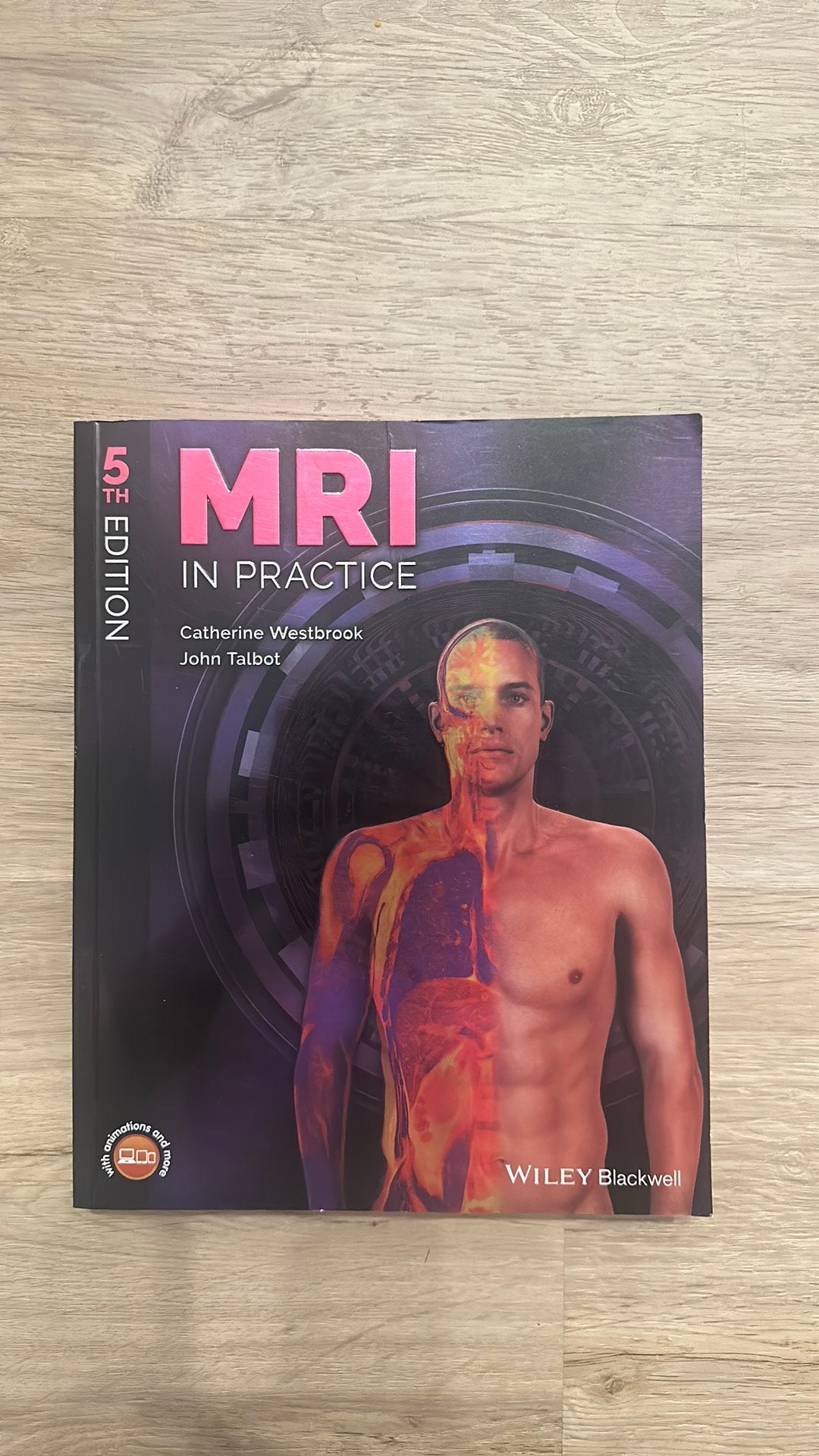 MRI in practice studieboek, Ophalen of Verzenden, Alpha, Zo goed als nieuw, HBO