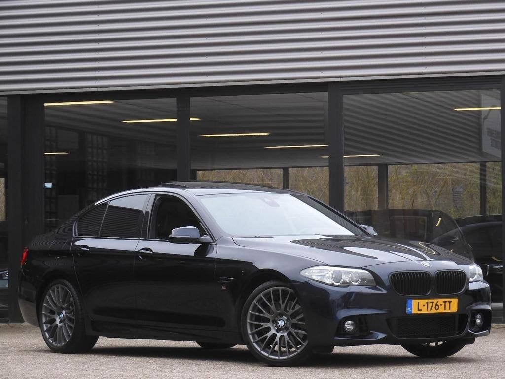 BMW 5-Serie 535i 306pk Aut. 2015 Blauw uniek, Auto's, Achterwielaandrijving, 2000 kg, Blauw, Particulier
