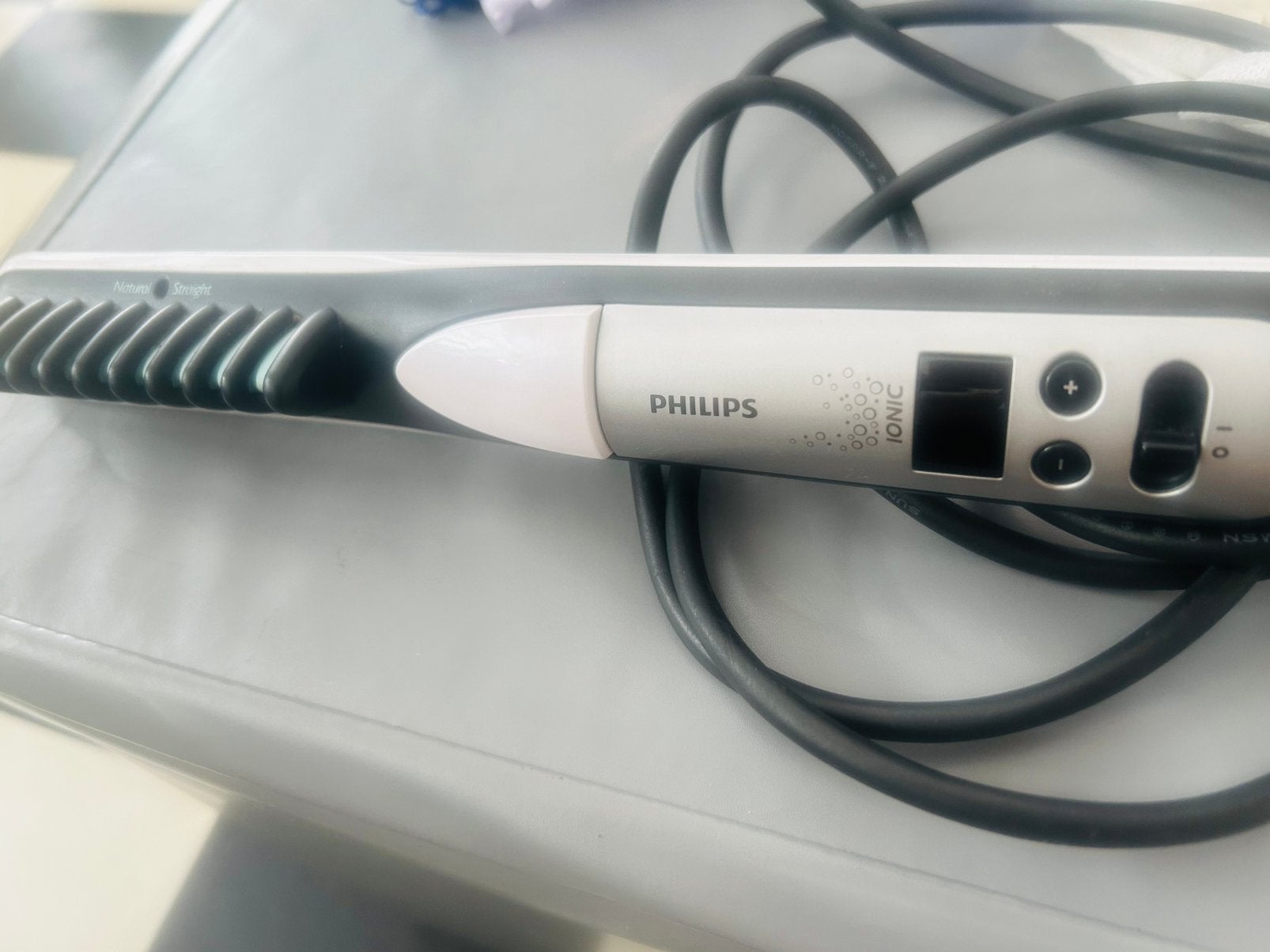 Philips Ionic natural straight, Ophalen, Zo goed als nieuw, Krultang of Stijltang