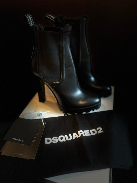 Dsquared2, Zwart, Lage of Enkellaarzen, Nieuw, Ophalen of Verzenden