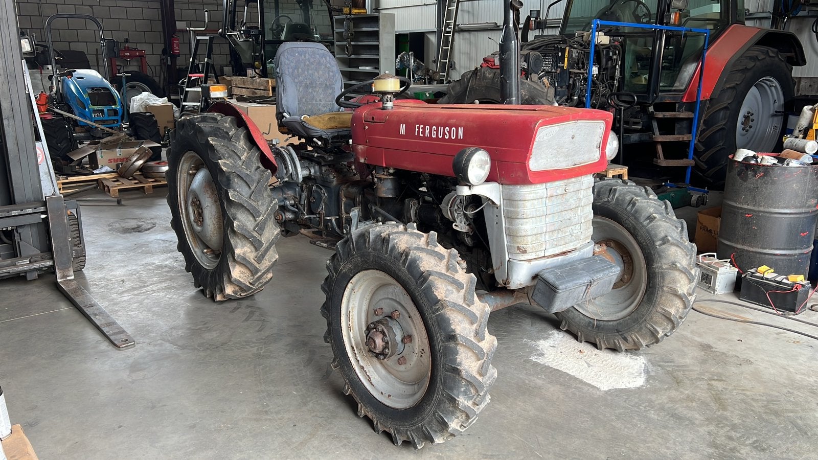 Mooie gebruikte Massey-Ferguson 135-8 4 WD the koop, Ophalen, Oldtimer, Tot 80 Pk, 5000 tot 7500