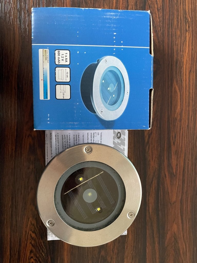LED lamp met zonnepaneel, tuin, Minder dan 50 watt, Ophalen of Verzenden, Led, Netvoeding