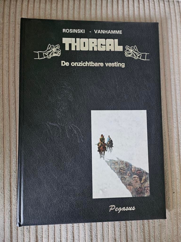Thorgal: De onzichtbare vesting - Luxe editie nr. 1, Boeken, Stripboeken, Eén stripboek, Ophalen of Verzenden, Zo goed als nieuw