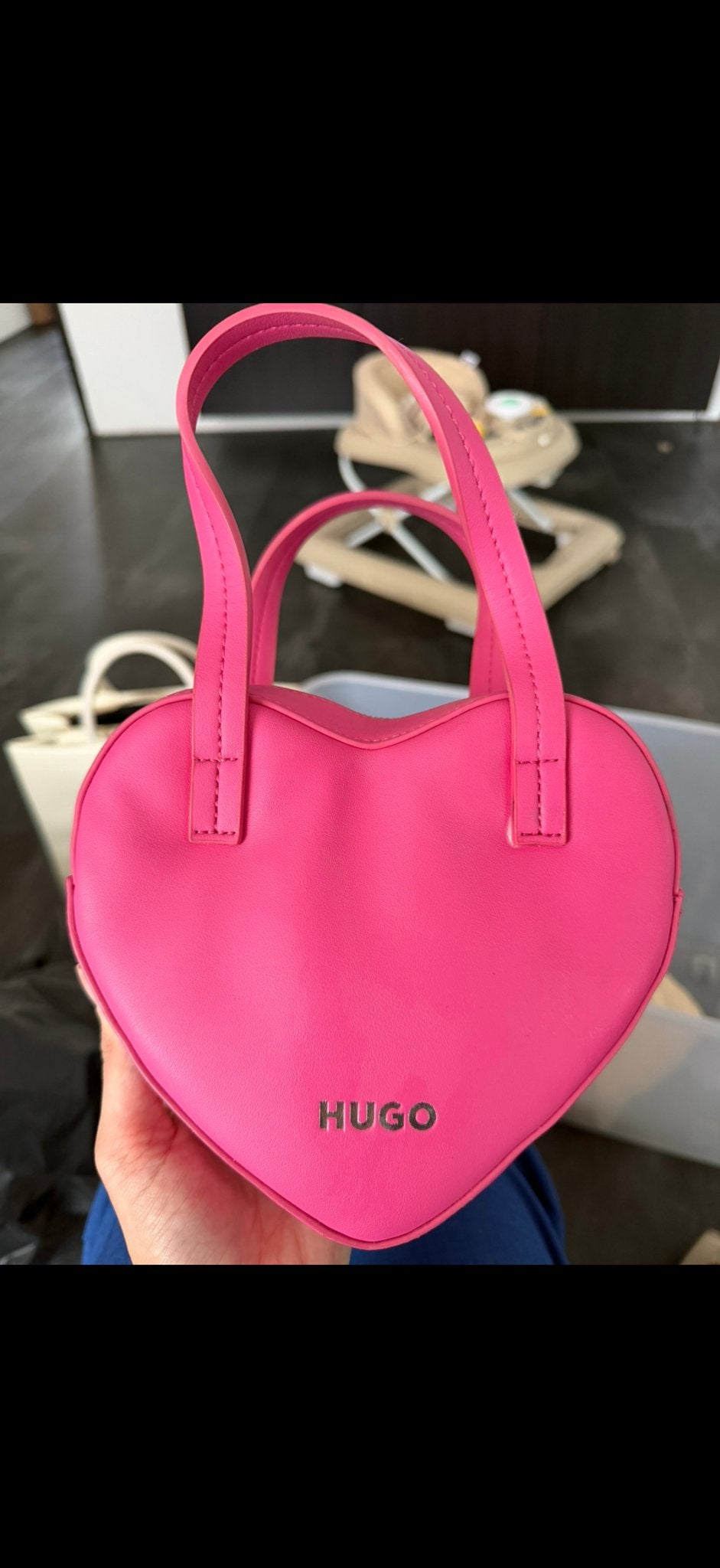 Hugo Boss Roze Hartvormige Handtas, Sieraden, Tassen en Uiterlijk, Ophalen, Zo goed als nieuw, Roze, Handtas