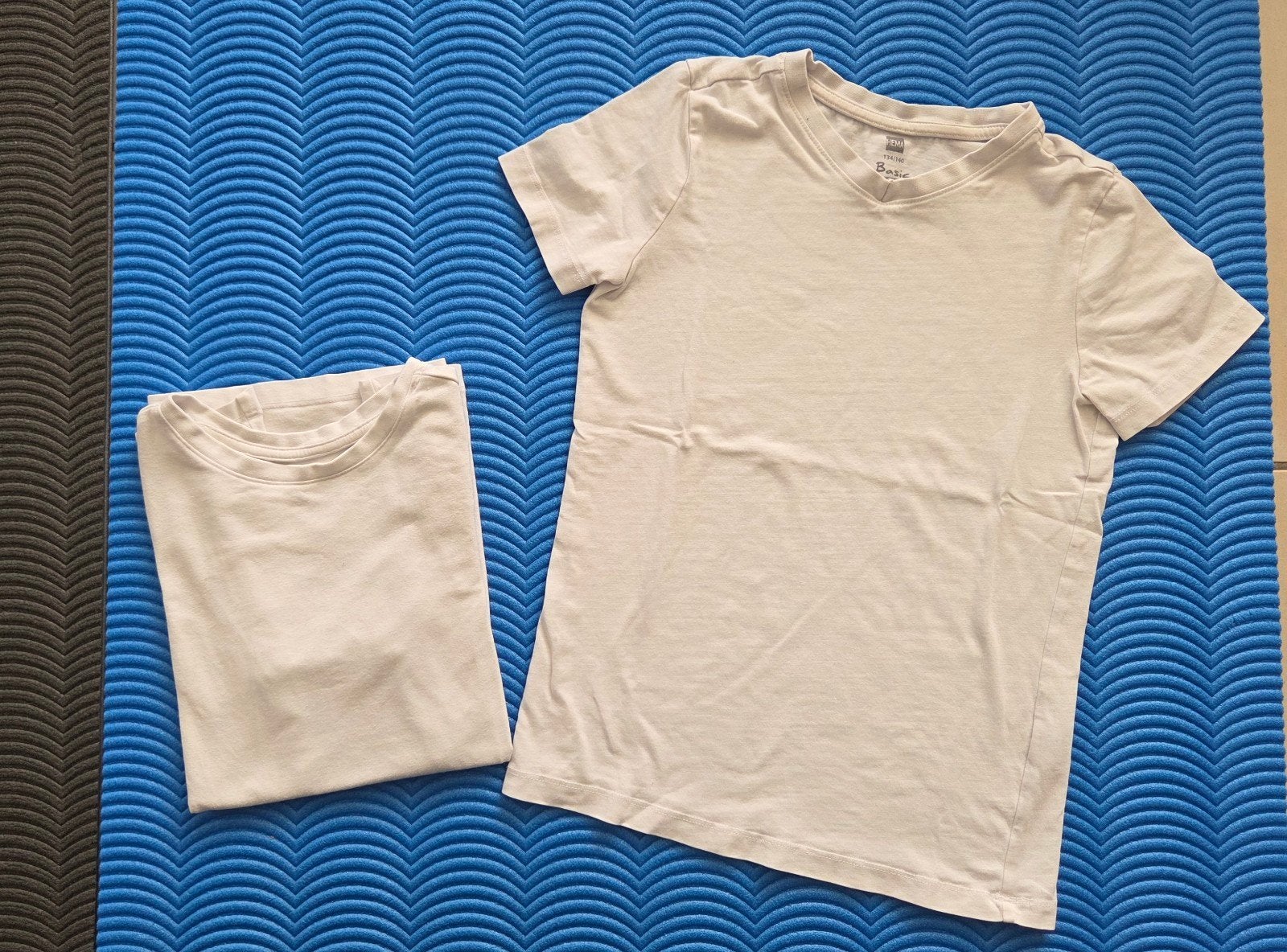 2 Hema shirtjes korte mouw, maat 134/140, Kinderen en Baby's, Kinderkleding | Maat 134, Gebruikt, Jongen of Meisje, Ophalen of Verzenden