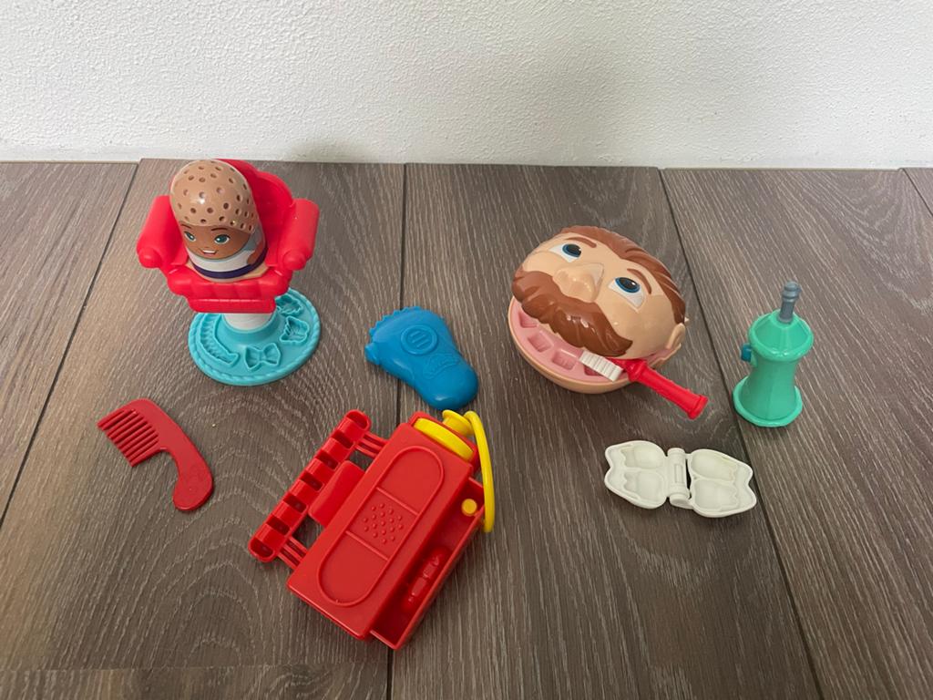 Playdoh klei verzorgingsset, Ophalen of Verzenden, Gebruikt, Knutselen