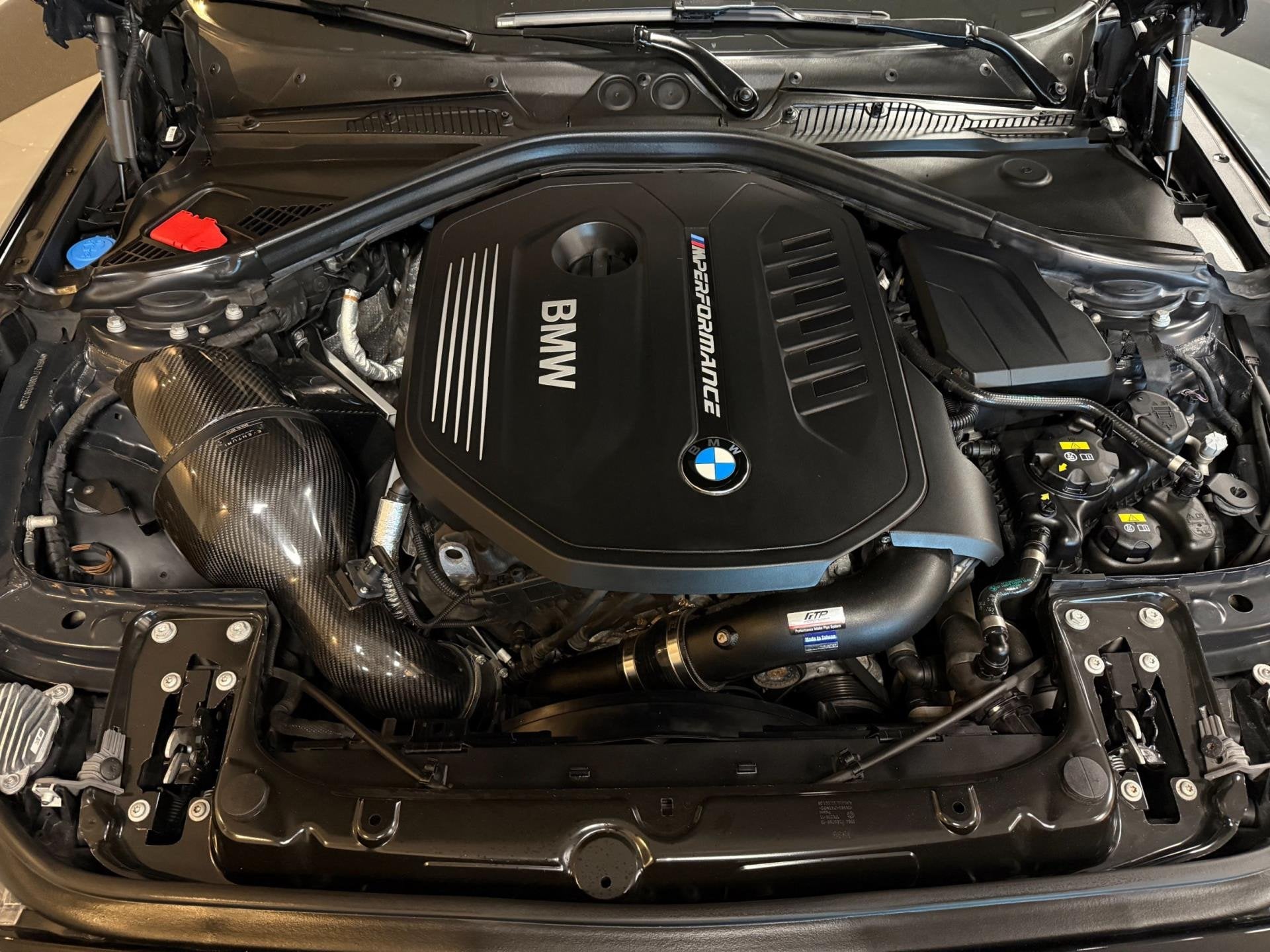 BMW 2-serie Coupé M240i xDrive High Executive *Stage2|446Pk, Auto's, BMW, Gebruikt, Euro 6, 4 stoelen, Zwart