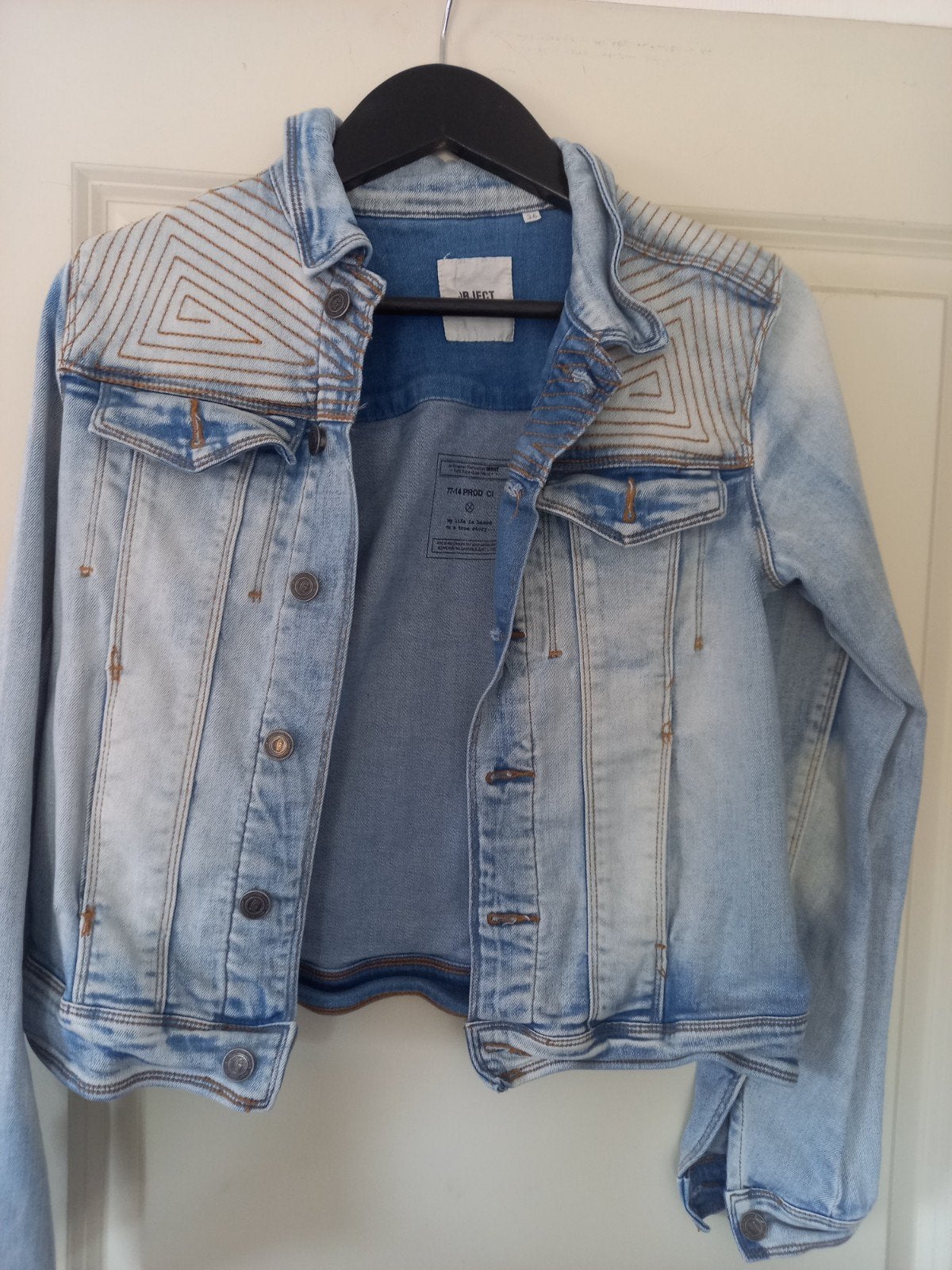 Een stoer spijkerjasje, Ophalen of Verzenden, Maat 36 (S), Blauw