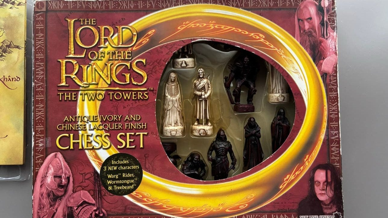 Lord of the Rings schaakspel compleet, Ophalen, Zo goed als nieuw