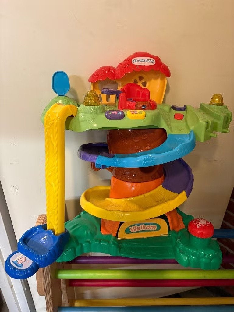 VTech ZoomiZooz Boomhuis + 7 dieren – mist glijbaan, Kinderen en Baby's, Ophalen, Gebruikt