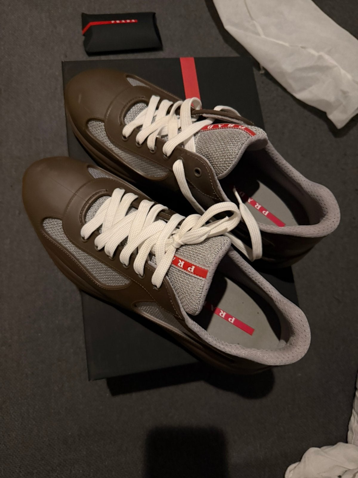 Prada cups, Zwart, Ophalen of Verzenden, Sneakers of Gympen, Zo goed als nieuw