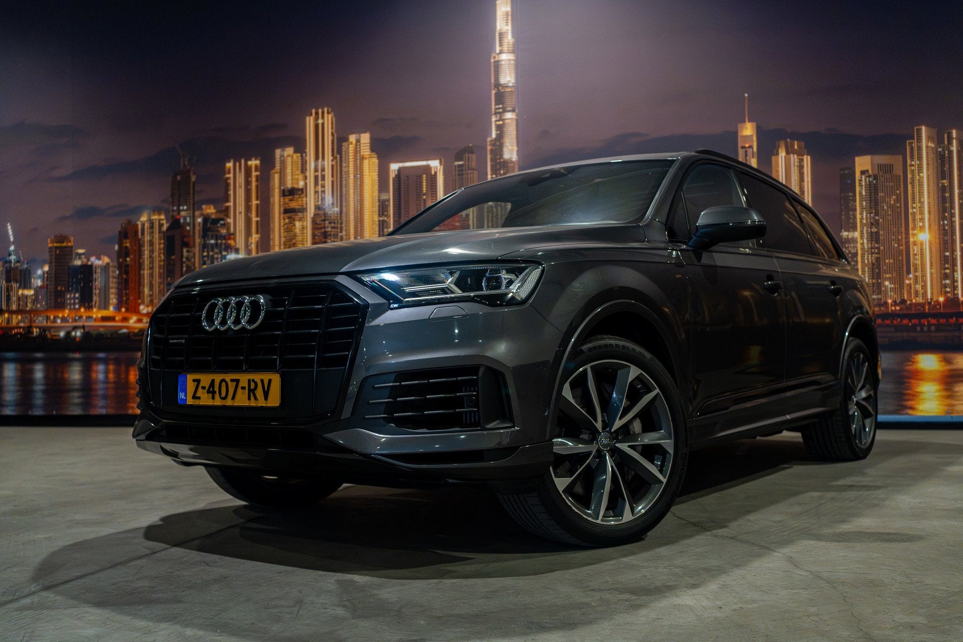 Audi Q7 55 TFSI e quattro Pro Line Plus, Gebruikt, Euro 6, 2995 cc, Verwarmde buitenspiegels
