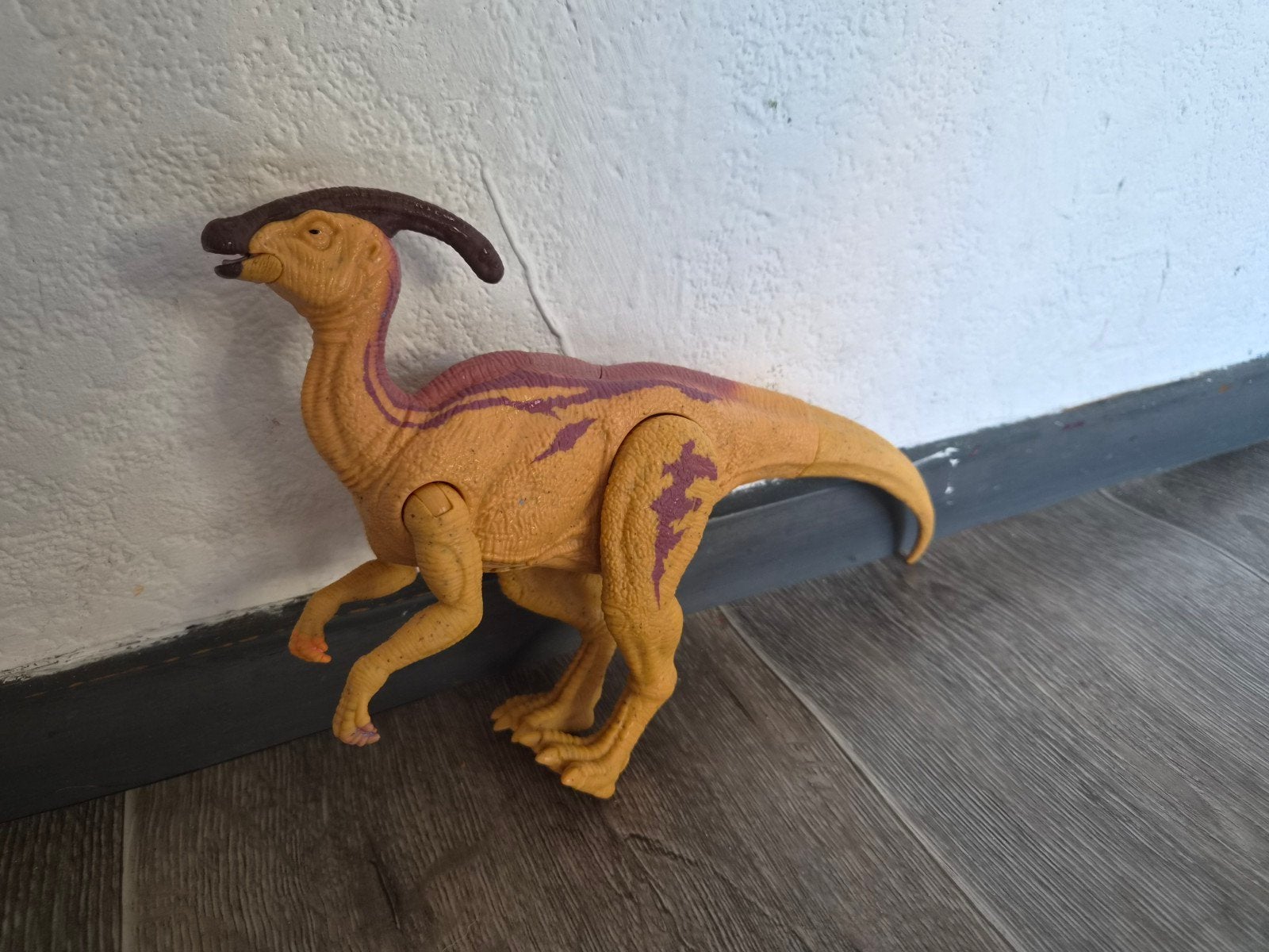 Mattel Jurassic World Wild Brullende Parasaurolophus, Kinderen en Baby's, Speelgoed | Actiefiguren, Ophalen of Verzenden, Zo goed als nieuw