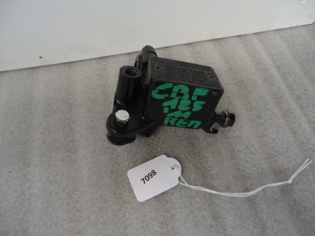 CBF125 2013 - 2014 Honda Rempomp D1-21171