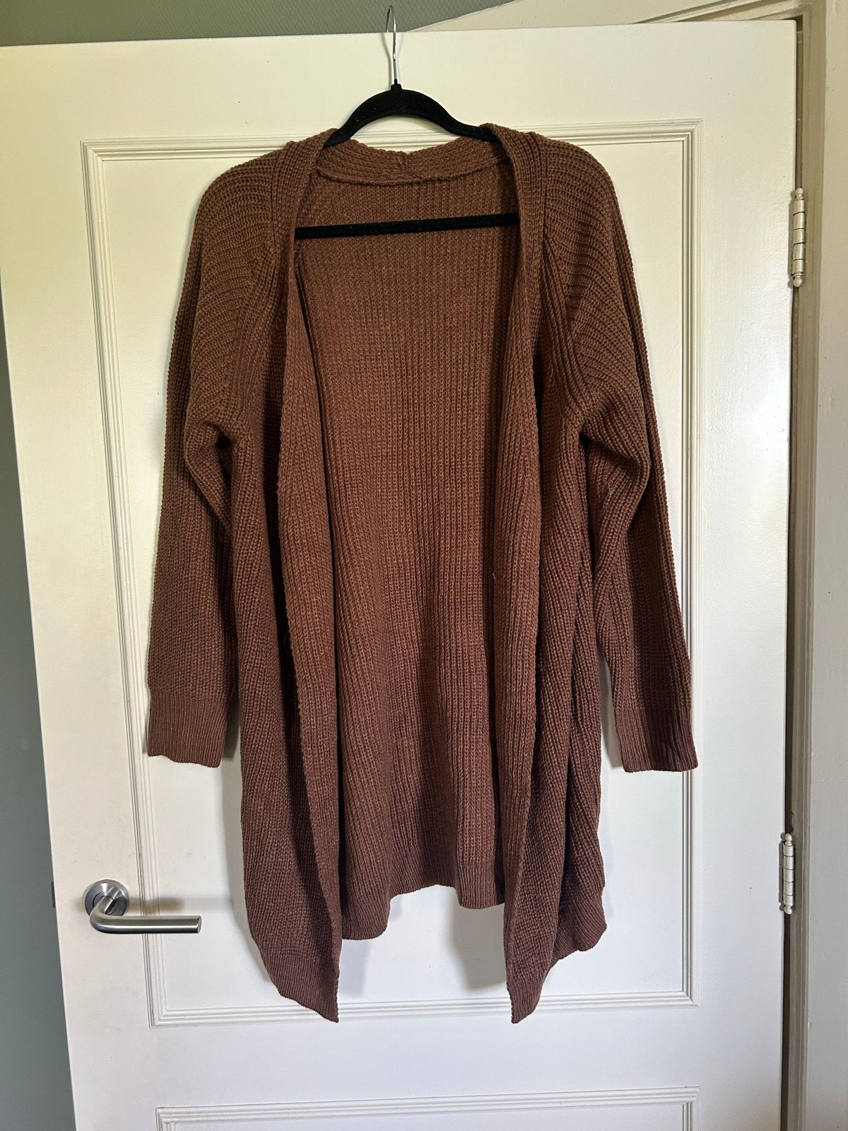 Bruin gebreid vest - Maat M, Kleding | Dames, Ophalen of Verzenden, Nieuw, Maat 38/40 (M), Bruin