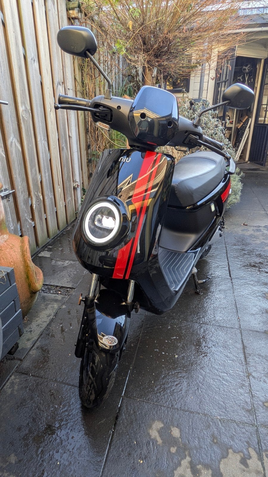 Snorscooter Niu, Fietsen en Brommers, Snorfietsen en Snorscooters, Ophalen, Elektrisch, Overige merken