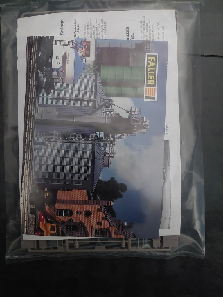 Faller modelbouw fabriek/silo bouwset, Ophalen