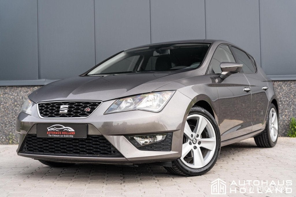 Seat Leon 2.0 TDI FR Business, Auto's, Seat, Euro 5, Zwart, 4 cilinders, 150 pk