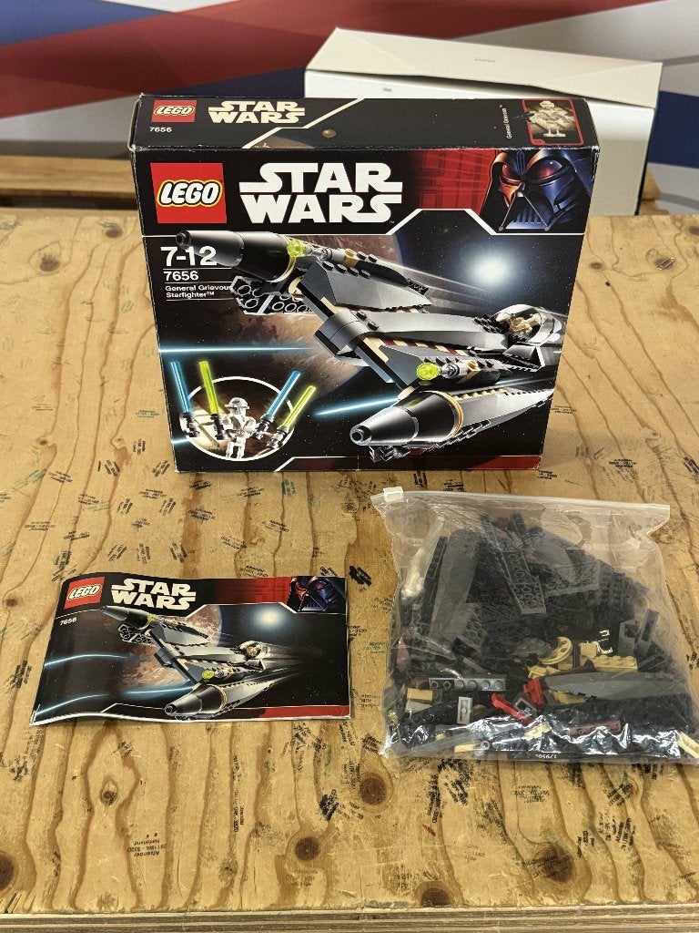 LEGO Star Wars 7656 General Grievous Starfighter, Info@lego.com, Star Wars, Denemarken, Ophalen of Verzenden