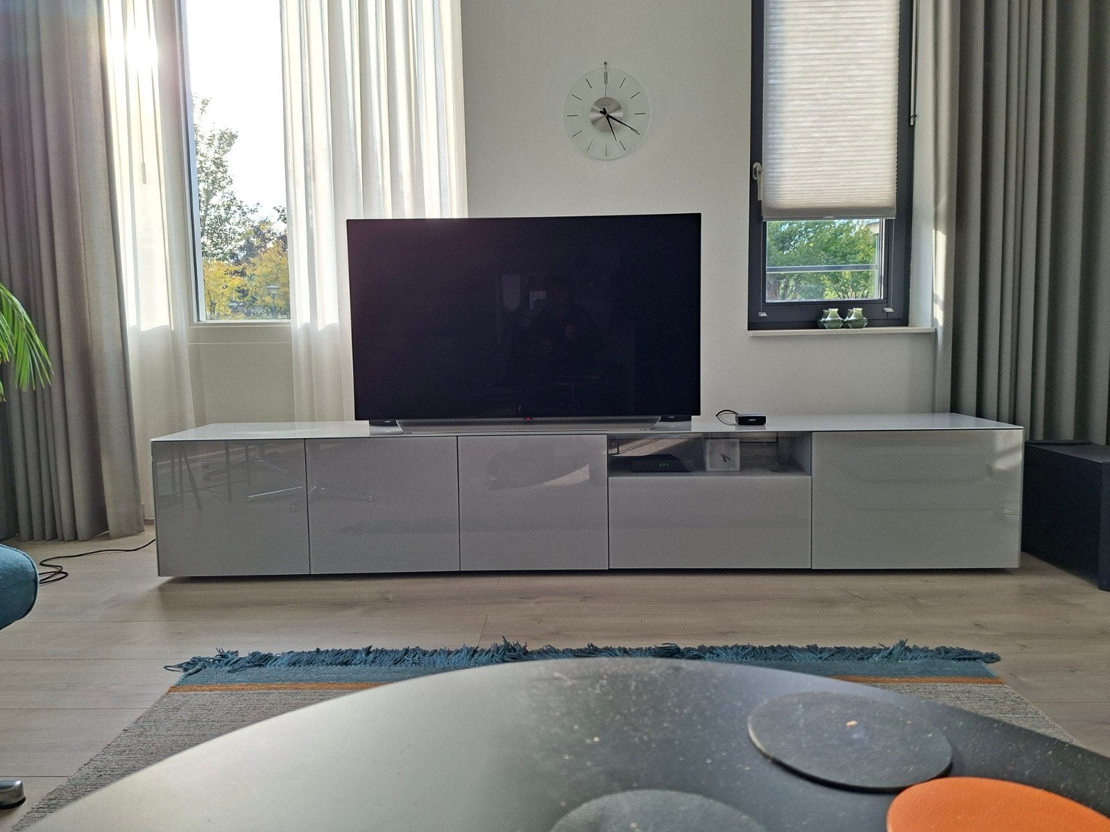 tv meubel, Ophalen, Zo goed als nieuw, 200 cm of meer, Minder dan 100 cm