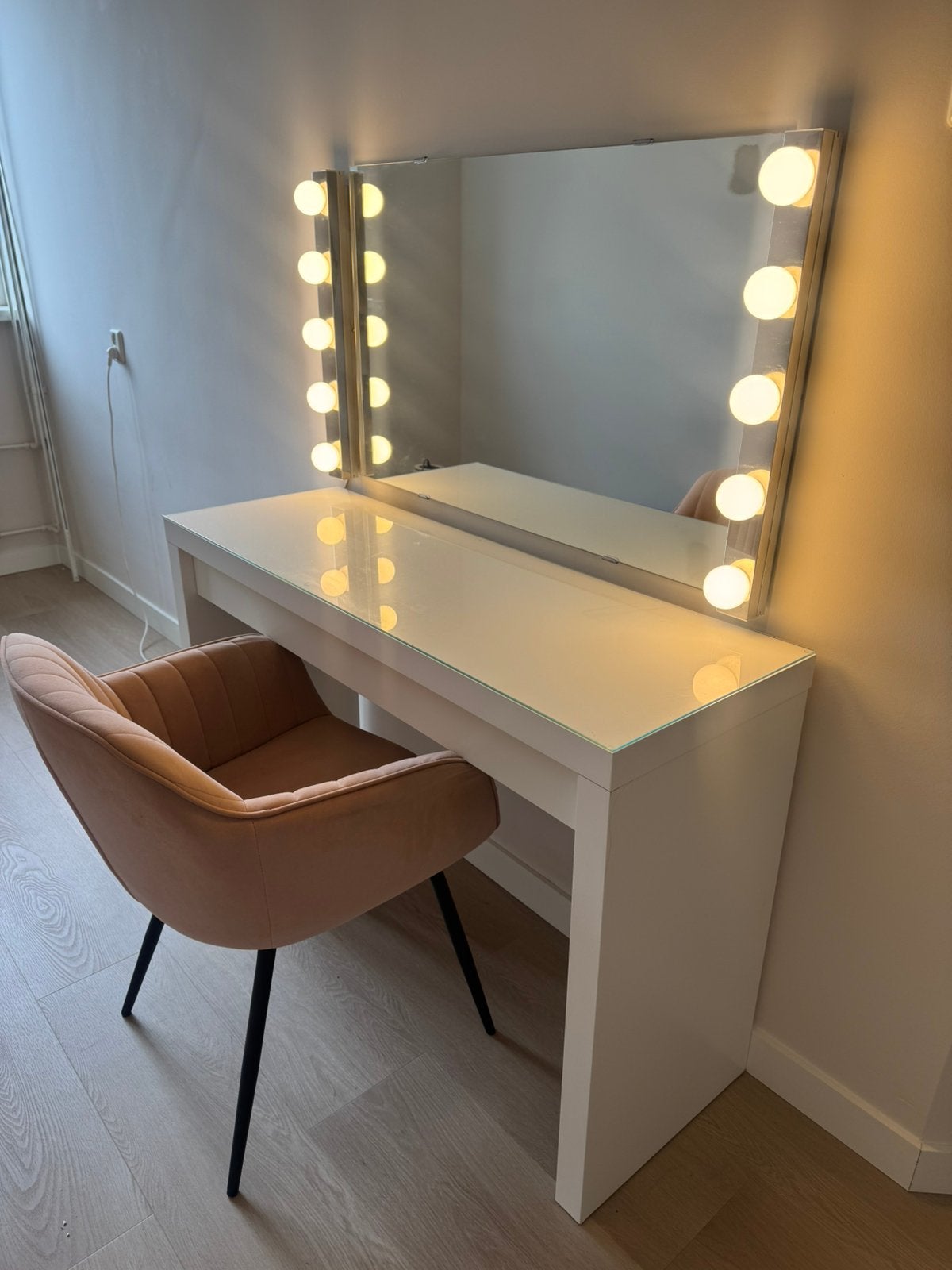 Make up tafel spiegel en lampen, Ophalen, Zo goed als nieuw, 100 tot 150 cm, Minder dan 100 cm