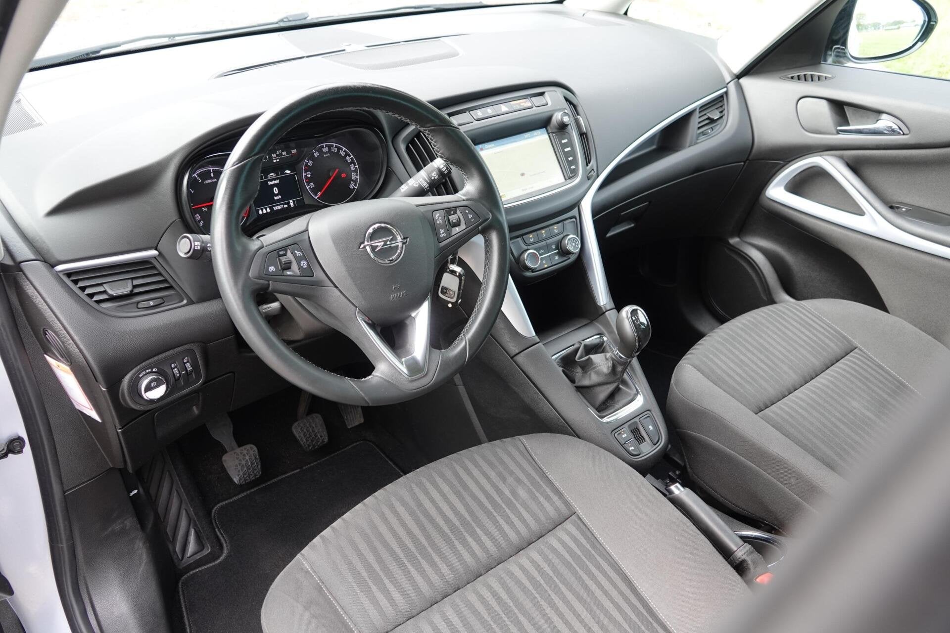 Opel Zafira 1.4 Tourer C TREKHAAK CRUISE NAVIGATIE PDC 6-BAK, Auto's, Stof, Euro 6, 4 cilinders, Origineel Nederlands