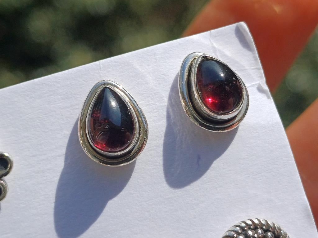 Vanoli 925 zilveren oorbellen / oorknopjes met granaat, Sieraden, Tassen en Uiterlijk, Oorbellen, Daiva1973@hotmail.com, Vanoli