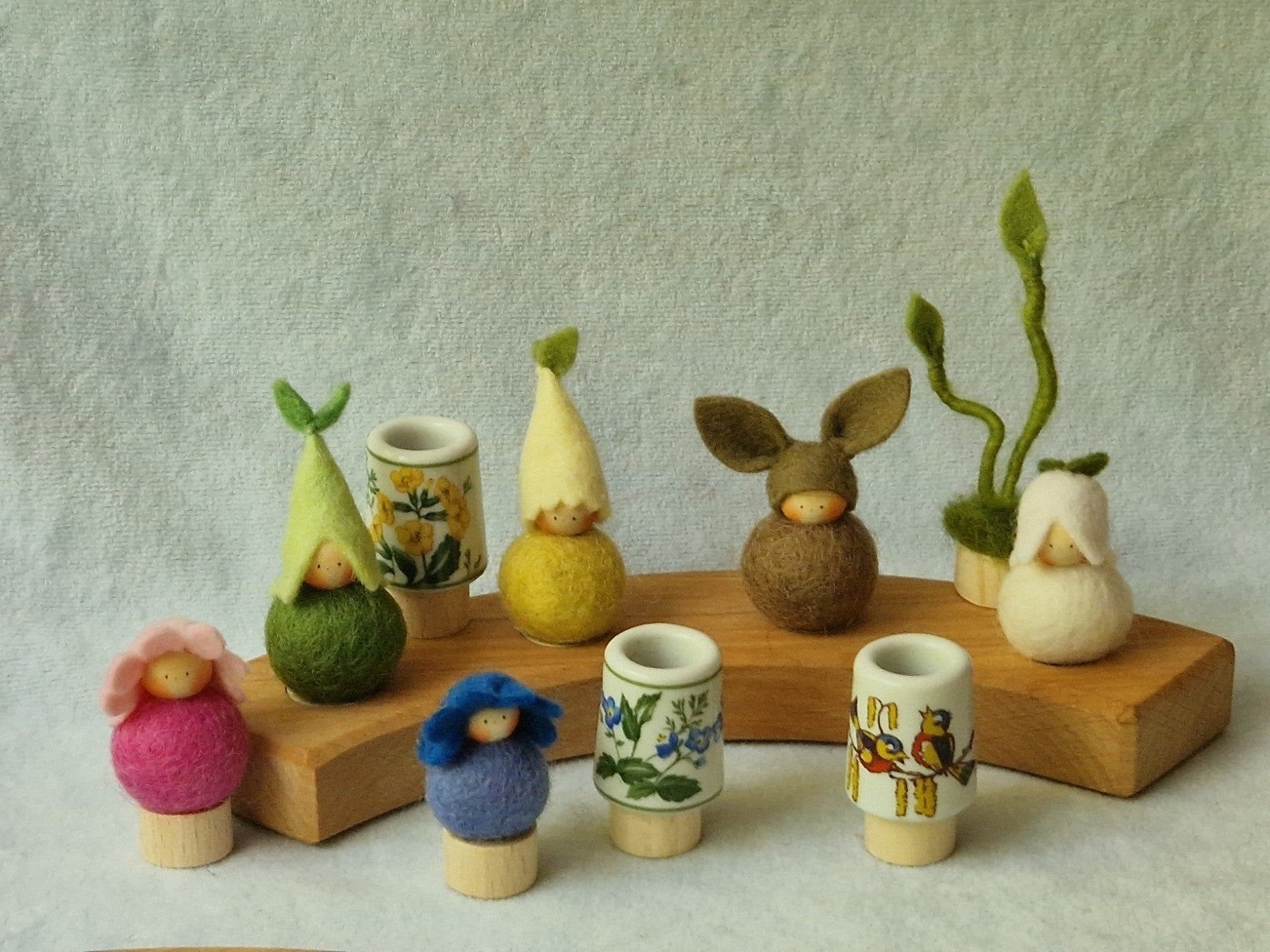 Vrije School Seizoenstafel jaarring steker lente bloemenkind, Verzenden, Nieuw, Figuurtje(s), Wolvilt
